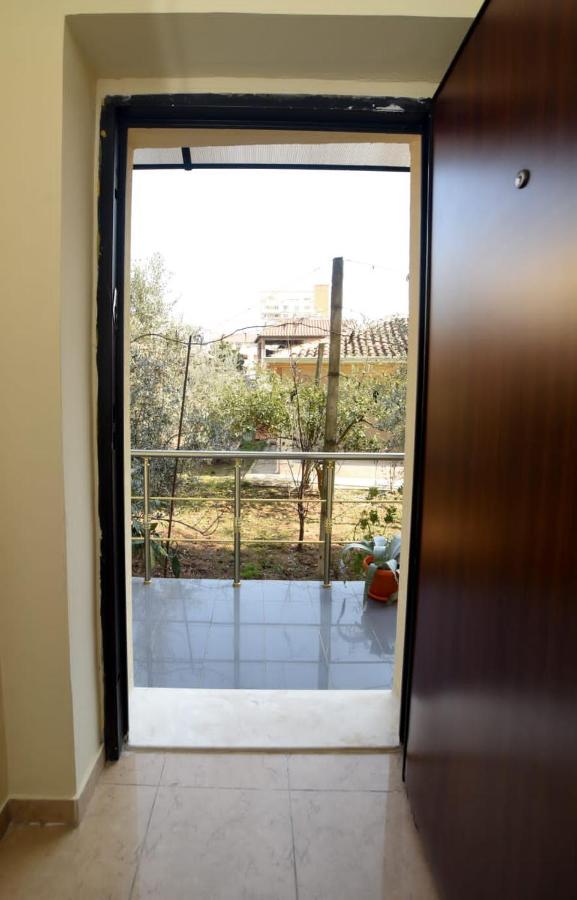 Amli Apartament Apartment Tirana Exterior photo
